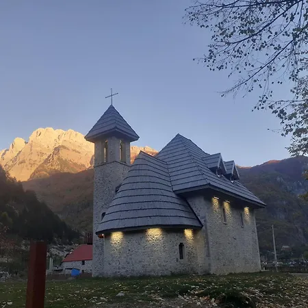 Mikel Center Pensjonat Theth